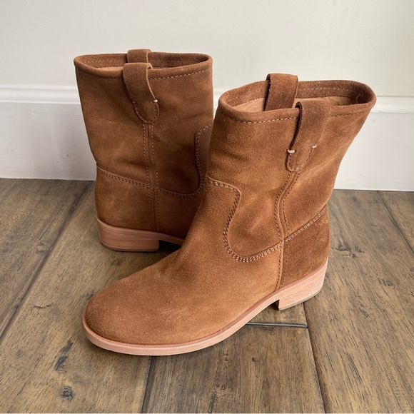 BEEK Grouse Slouch Boots in Chestnut Brown Suede Pull On 6 - Picture 2 of 9